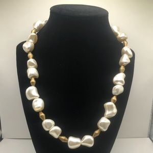 Vintage Pearl and Gold Bead Necklace